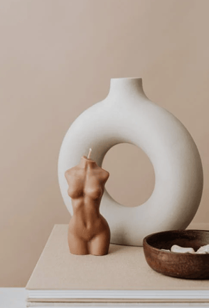 Round vase